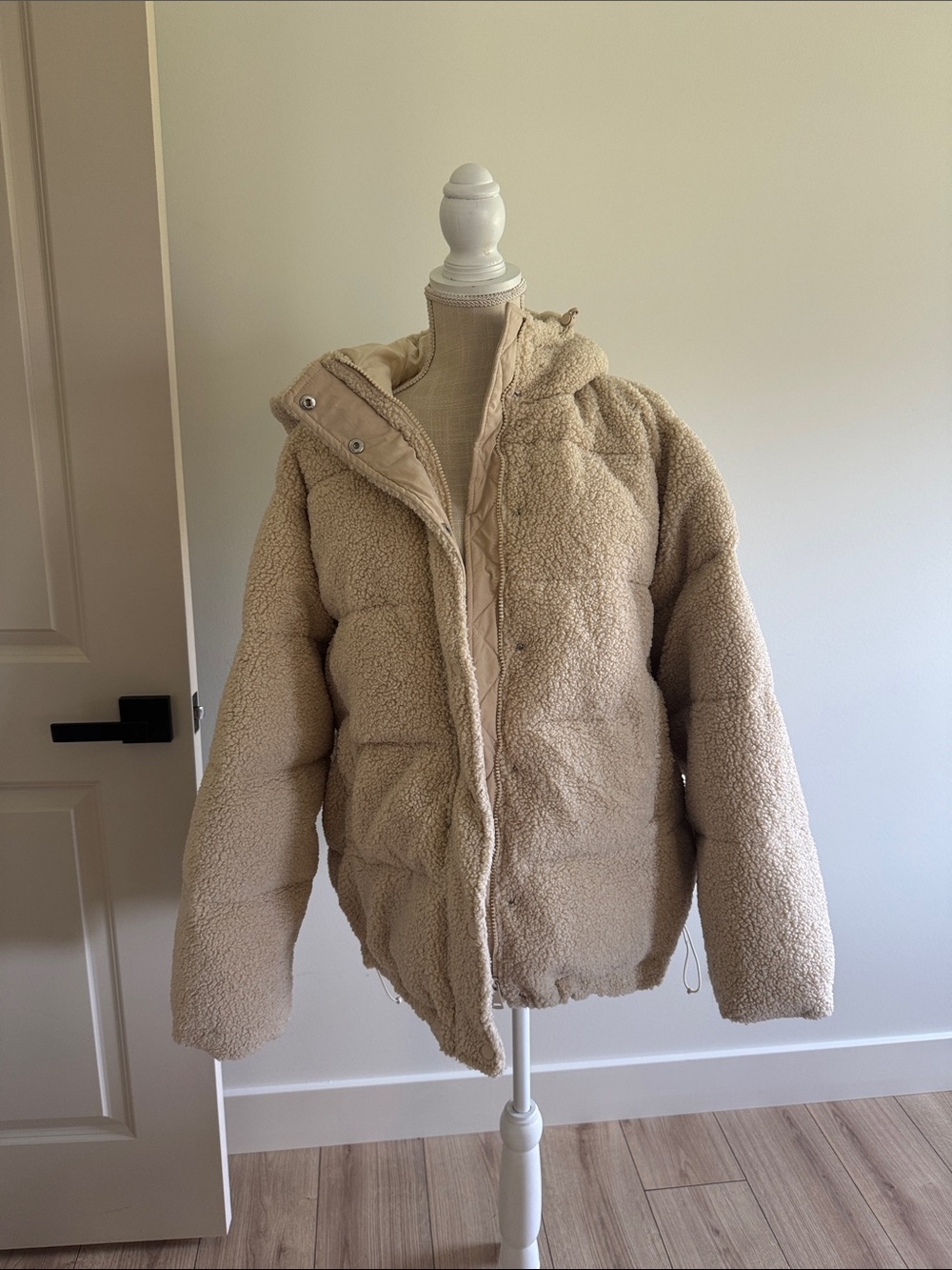 Good American Faux Shearling Teddy Cocoon Puffer